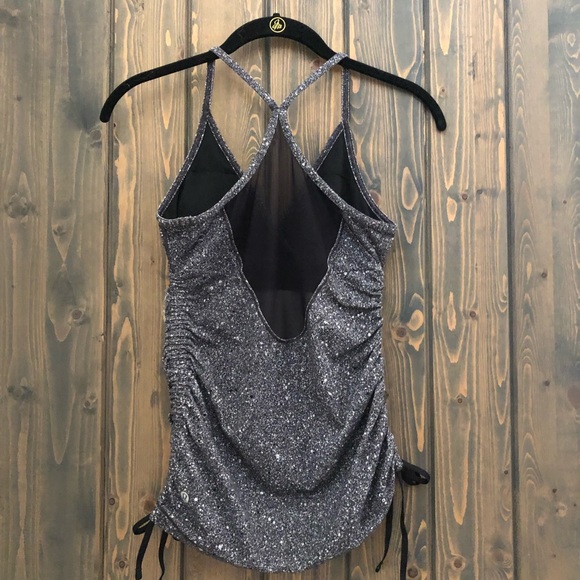 Lululemon full freedom tank - Picture 4 of 6